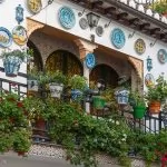 Normativa sulle fioriere dei balconi